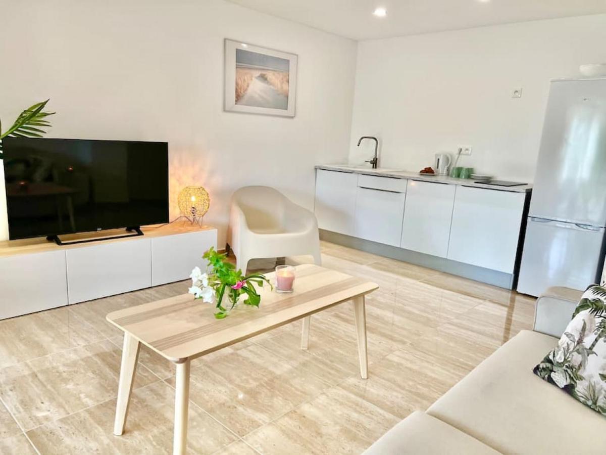 Maracuja 7, Orient Bay Village, Walkable Beach At 100M Luaran gambar